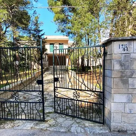 Le Cenate 44 Villa