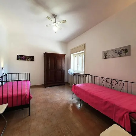 Le Cenate 44 Vila *